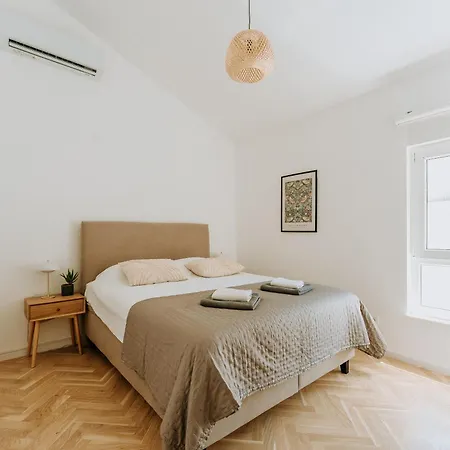 Boutique Old Town Apartamento *